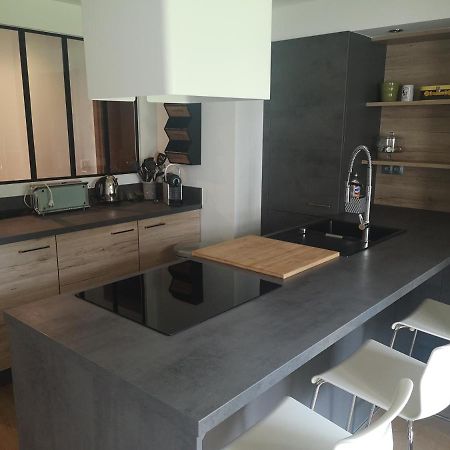 Appartement Meuble Tout Confort Scionzier ภายนอก รูปภาพ