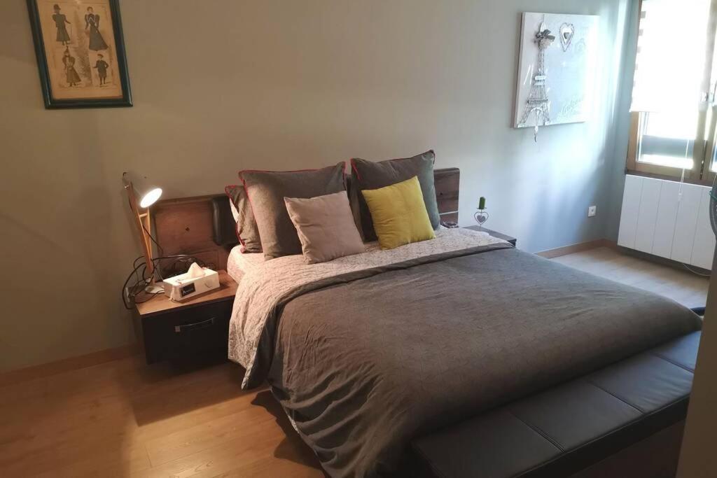Appartement Meuble Tout Confort Scionzier ภายนอก รูปภาพ